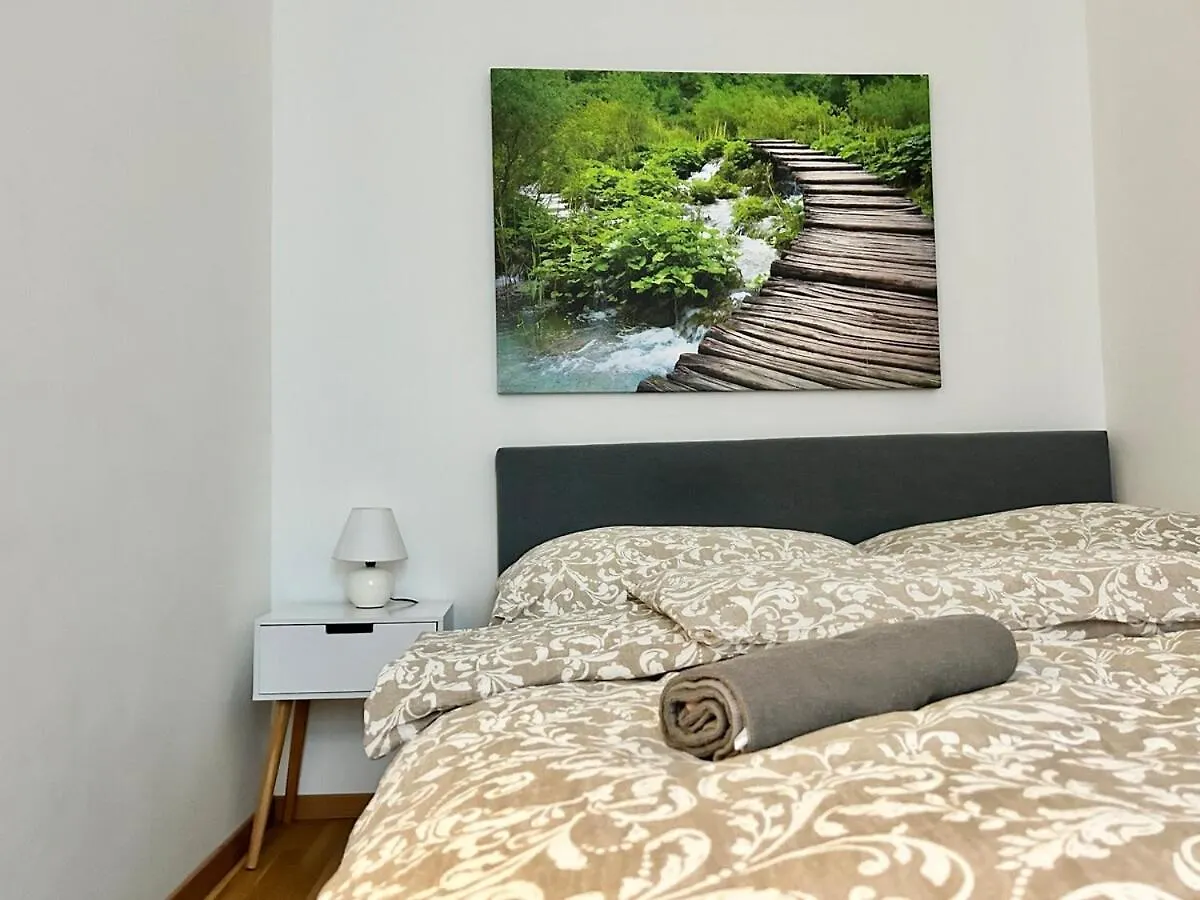 Sunny & Calm Long Term Apartment - Free Parking Viyana Avusturya