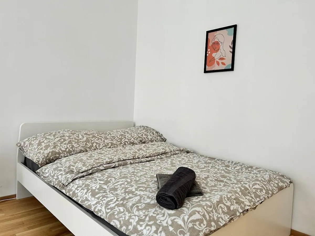 Sunny & Calm Long Term Apartment - Free Parking Viyana